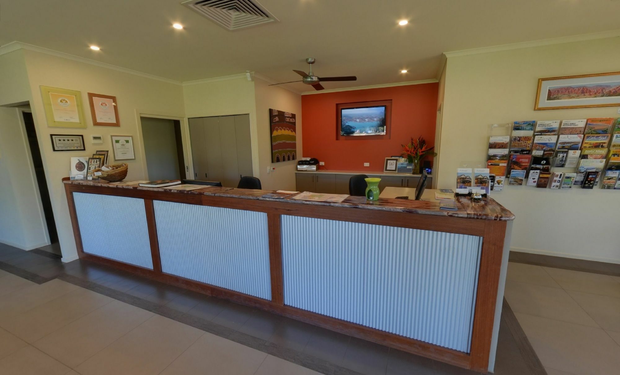 Freshwater East Kimberley Apartments Кунунарра Экстерьер фото