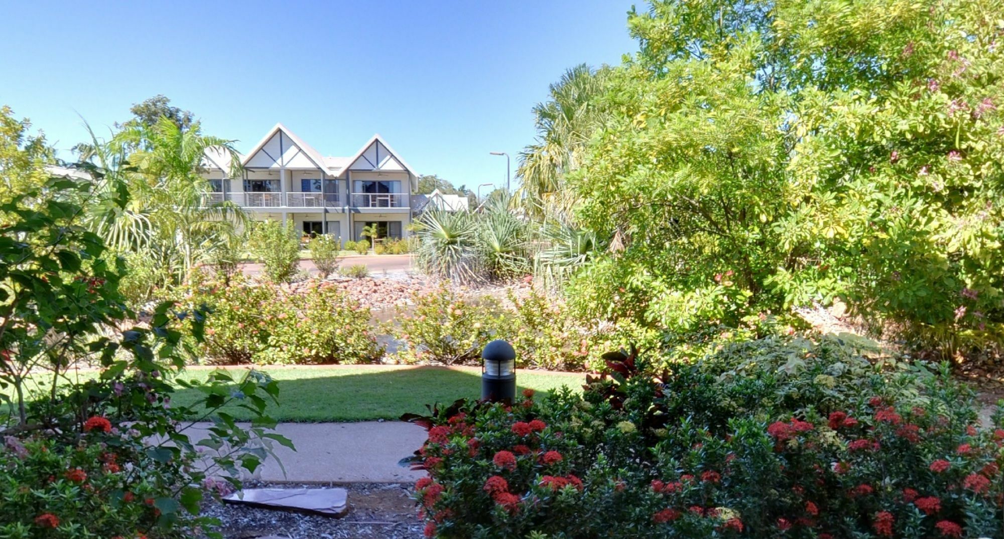 Freshwater East Kimberley Apartments Кунунарра Экстерьер фото
