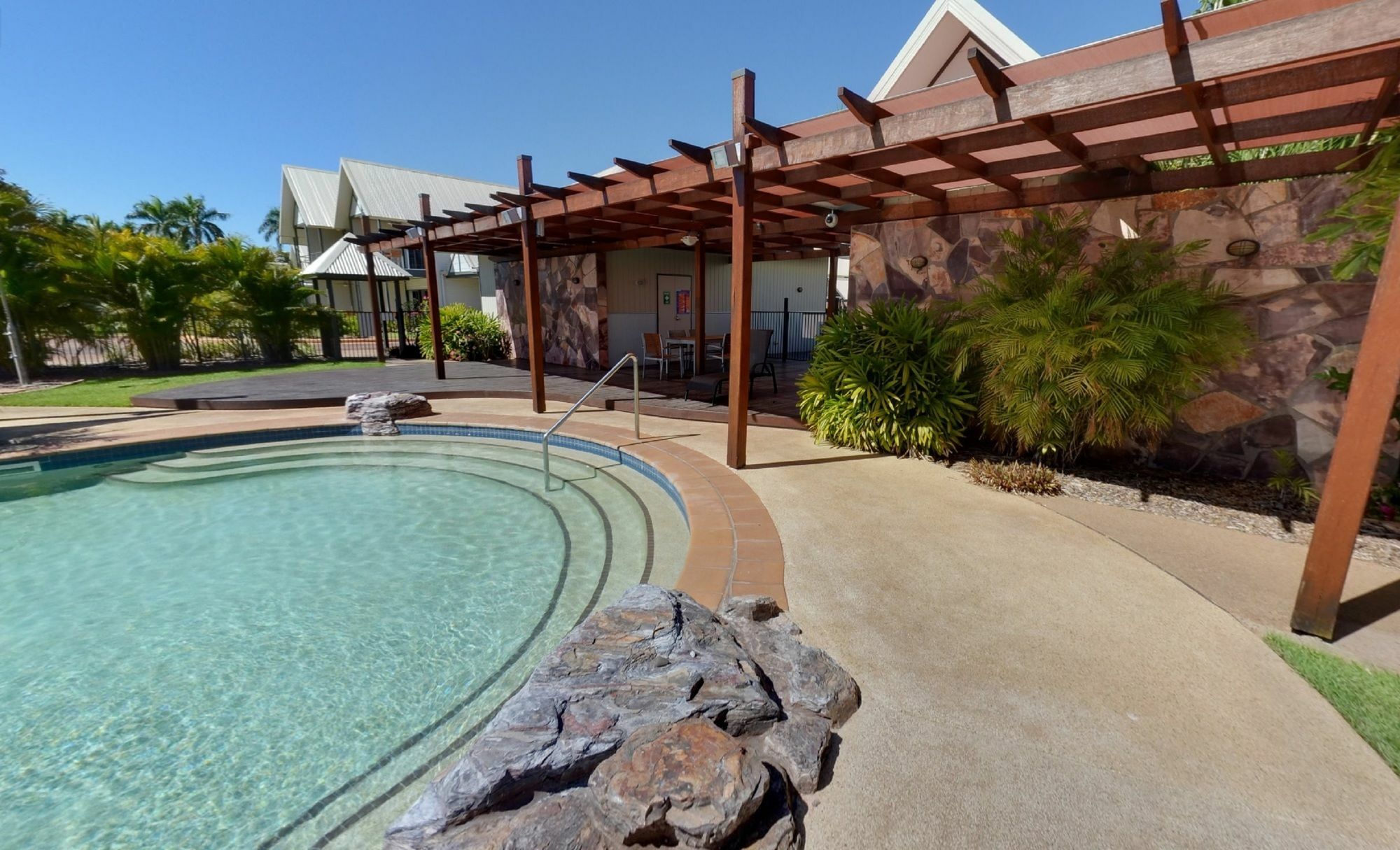 Freshwater East Kimberley Apartments Кунунарра Экстерьер фото